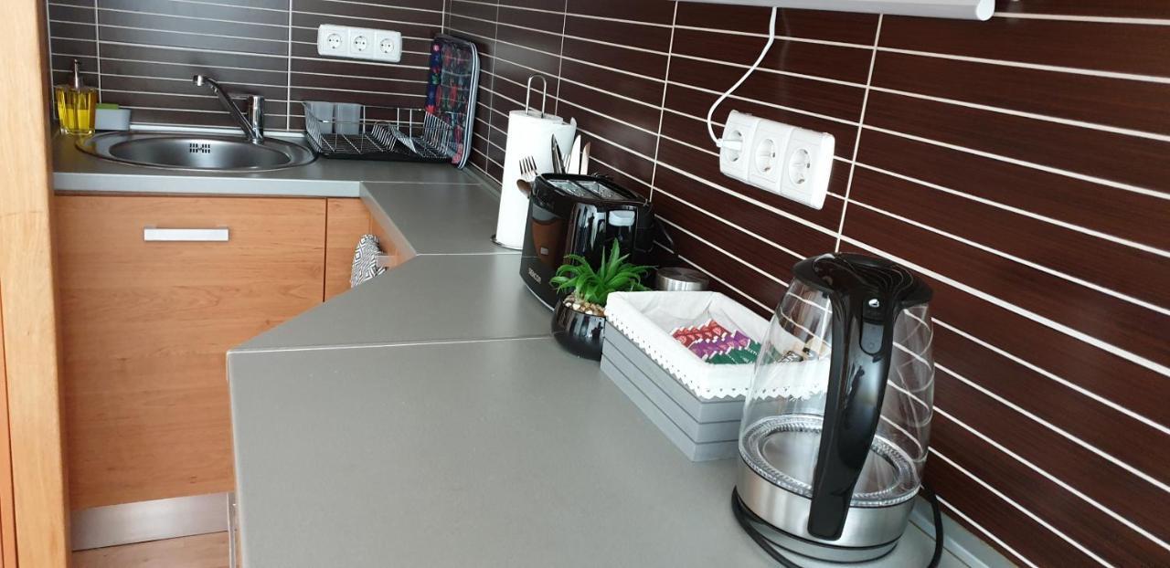 Grand Paradise Apartman Miskolc Luaran gambar
